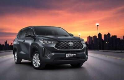 Rental Mobil Murah Toyota Zenix Bantul