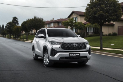 Rental Mobil Murah Toyota Zenix Bojonegoro