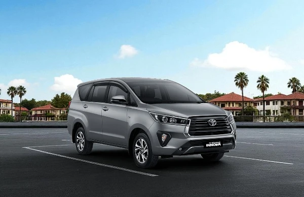 Rental Mobil Murah Toyota Innova Pekalongan